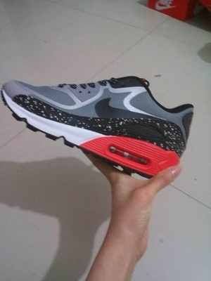 AJ、NB紐巴倫、Nike直銷，箱包鞋帽批發(fā)代理招募